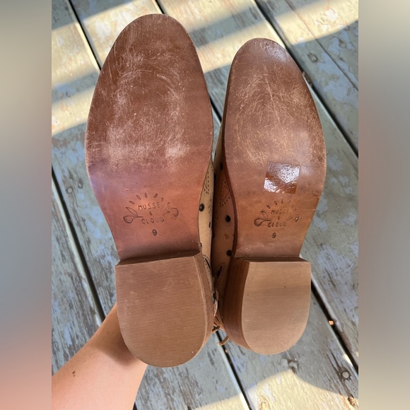 Musse & Cloud "Coolise" Laser Cut Leather Stud and Harness Detail Ankle Boots - Picture 10 of 10